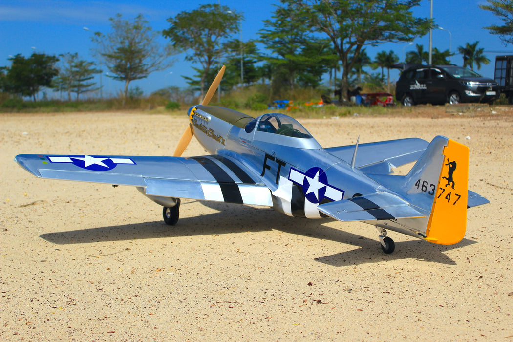 SEAGULL SEA391 P51 MUSTANG CHARLOTTE'S CHARIOT WITH RETRACTS